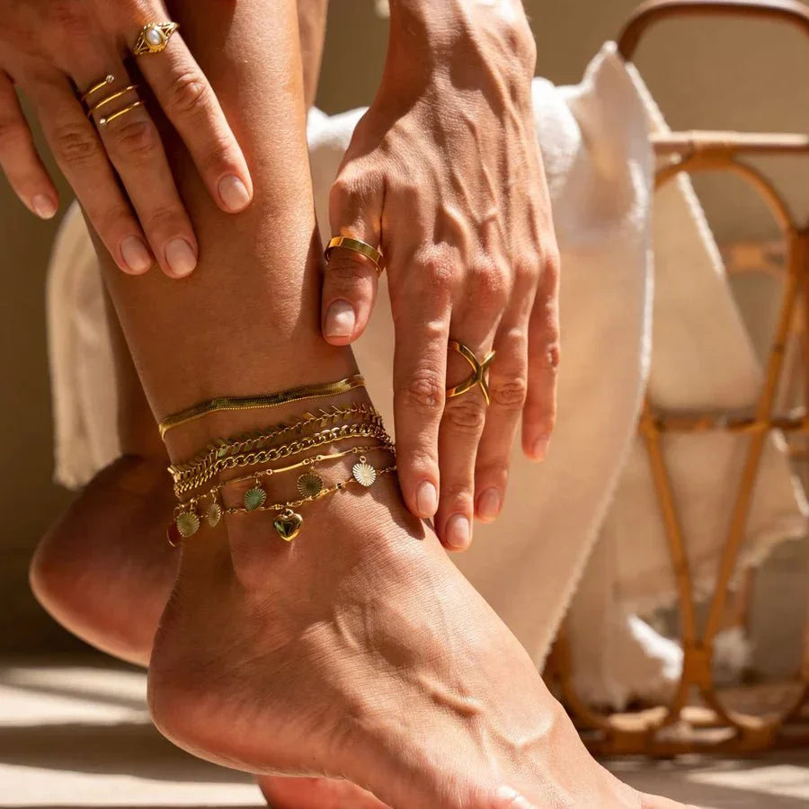 Love Anklet Gold